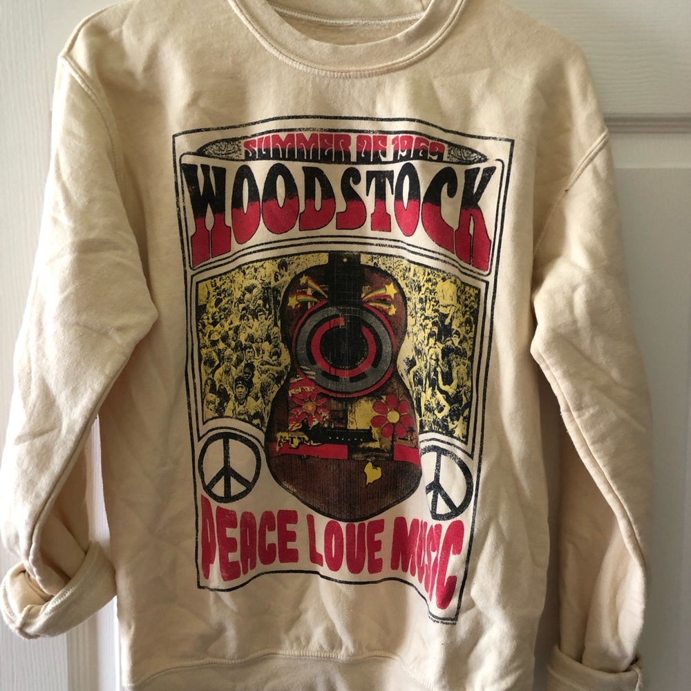 woodstock sweatershirt